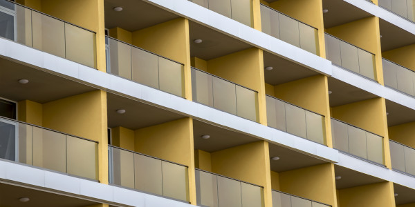 Carpintería Metálica de Aluminio / PVC Sanaüja · Balconeras