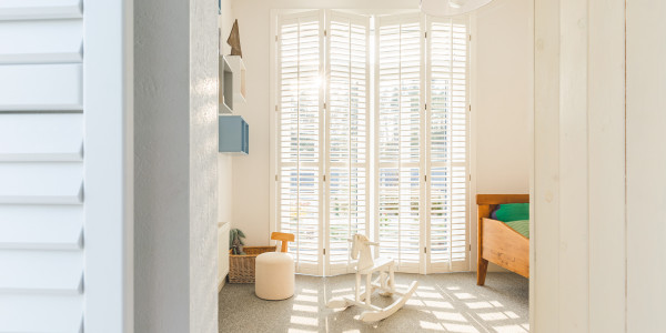 Puertas y Ventanas Insonorizadas de Aluminio / PVC Penelles · Contraventanas y Persianas a Medida